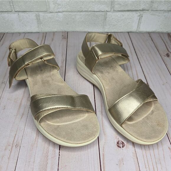 Easy Spirit Gold Draco Sandals - Picture 1 of 5